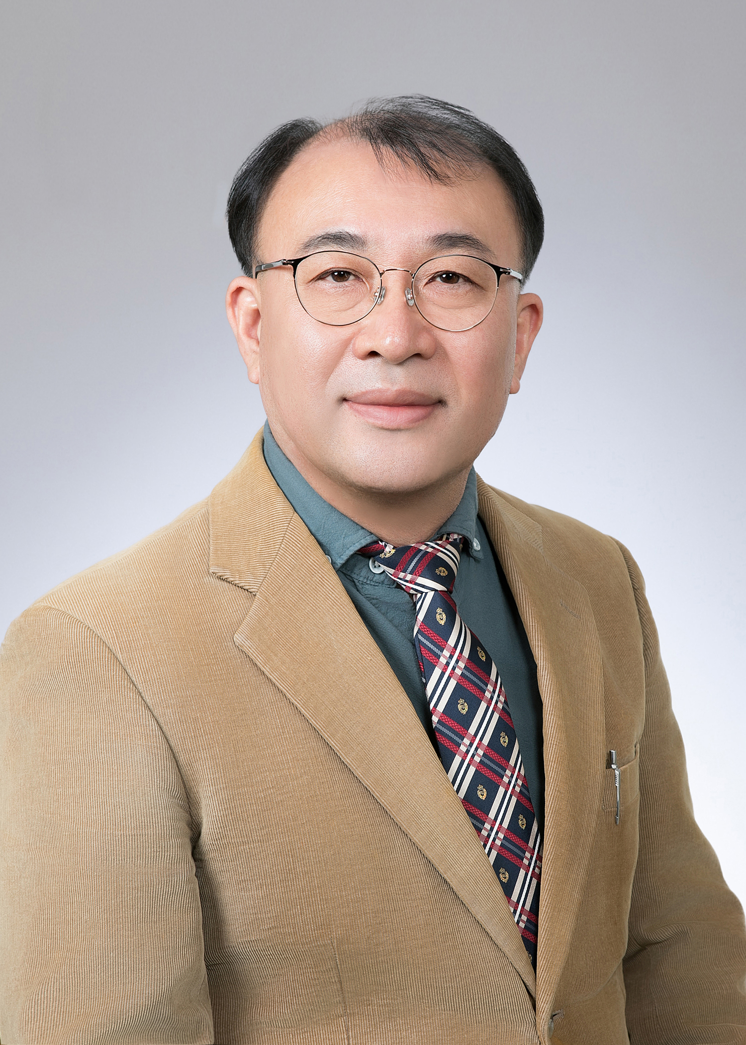 옥승호교수 사진